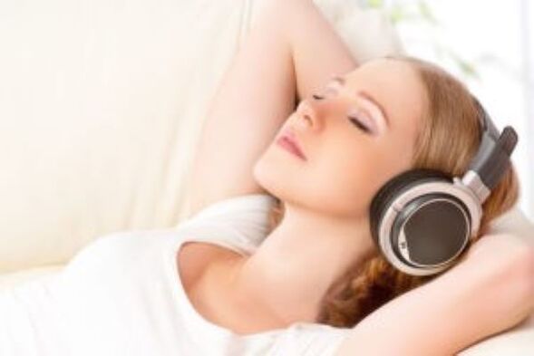 Tumpukan muzik, dengar muzik
